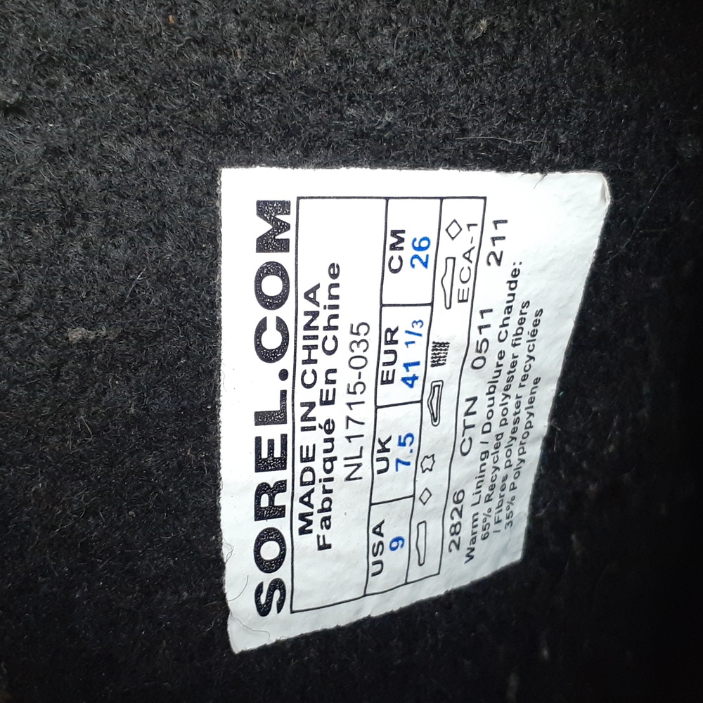 SOREL WATERPROOF BOOTS - Picture 8 of 9